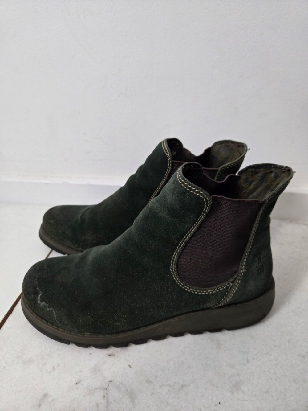 Fly London Diesel Green Salv Leather Suede Chelsea Boots Size 9 Women's